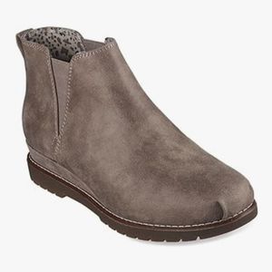 BOBS Chelsea Boot